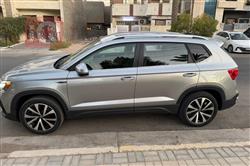 فولكسفاغن تاوس